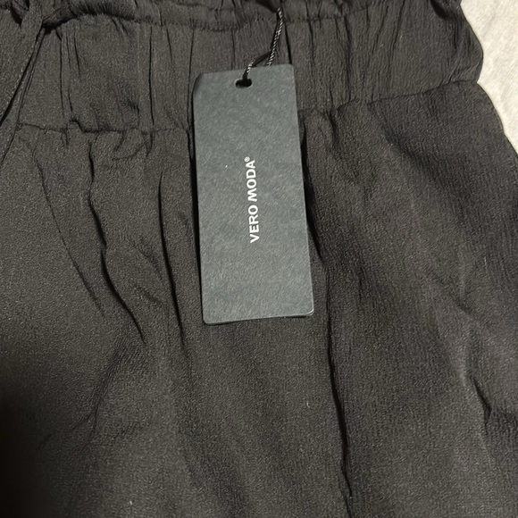 Vero Moda - Picture 3 of 5